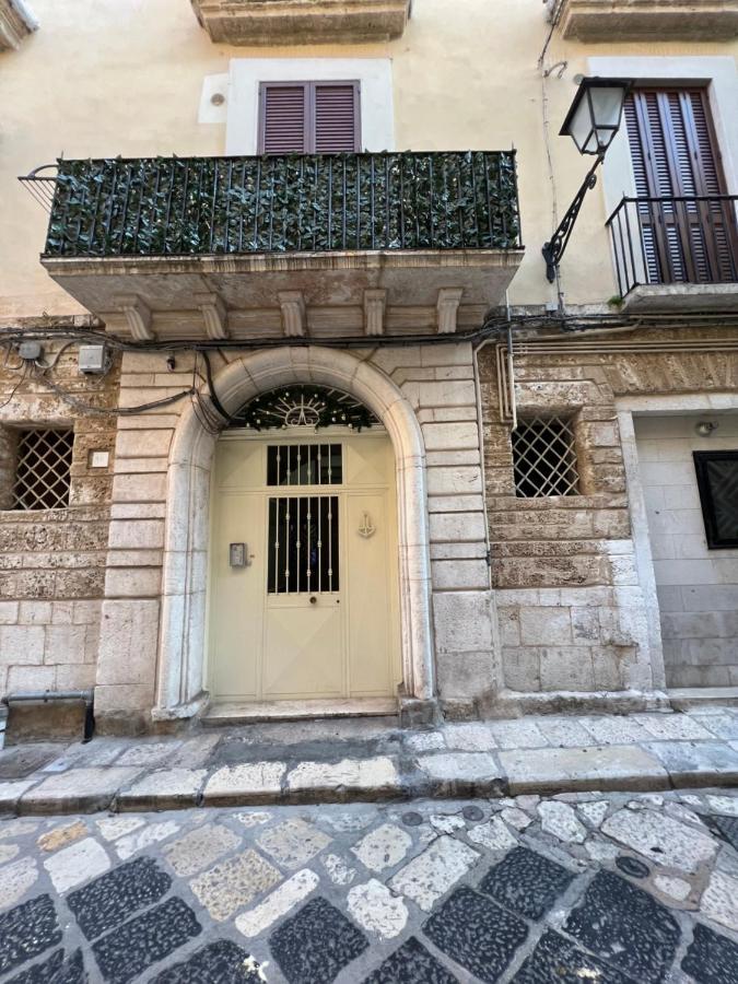 Com A Cas - Feel At Home In The Old Town Bari Luaran gambar
